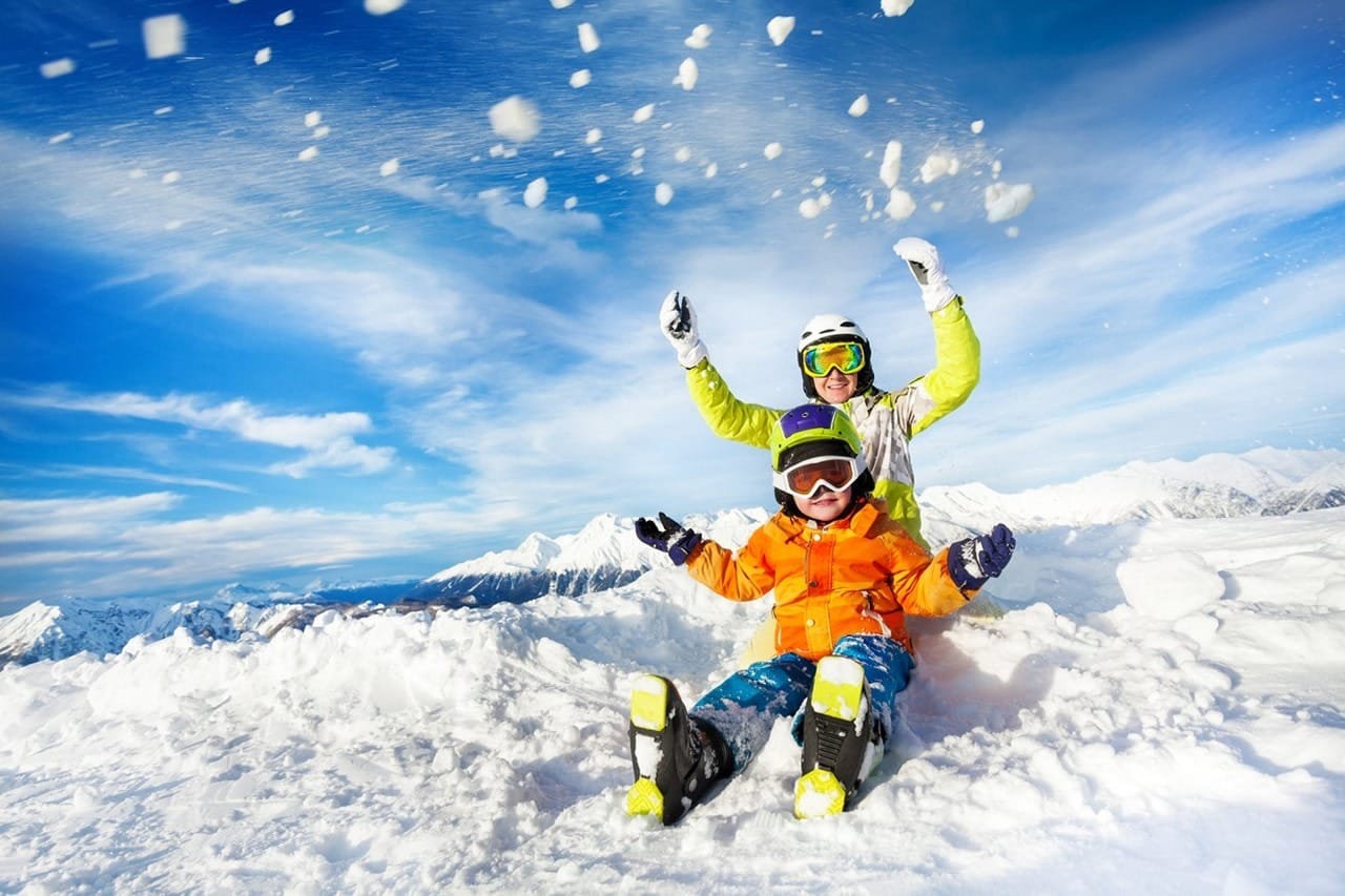 Exploring the Best Outdoor Activities for Your Kids' Winter Break :Vail Transportation Best Colorado Ski Resorts