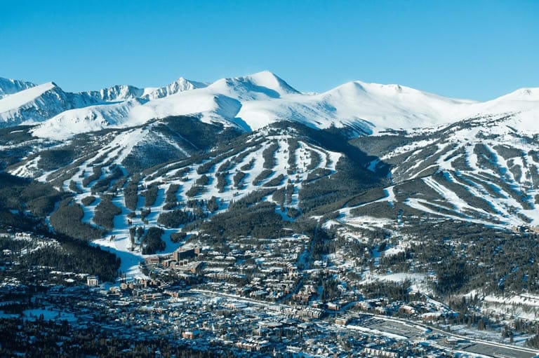 Beyond the Slopes: 10 Authentic Ways to Savor Breckenridge’s Small-Town Magic :Vail Transportation Beyond the Slopes: 10 Authentic Ways to Savor Breckenridge’s Small-Town Magic